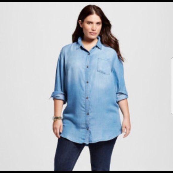 Ava Viv Denim Long Sleeve Button Down 